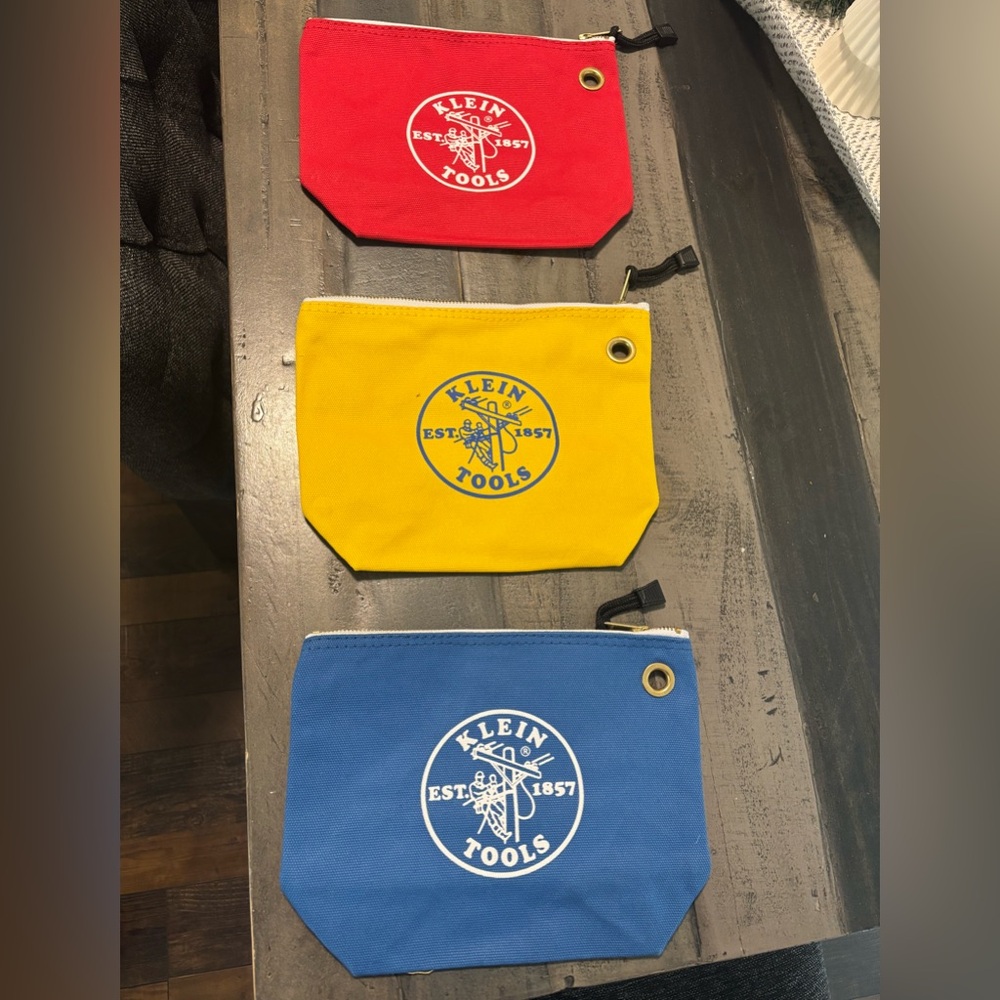Canvas zipper bags, consumables